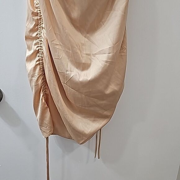 Leau Cabo Mini Bodycon Dress in Champagne Size XS - Picture 9 of 12